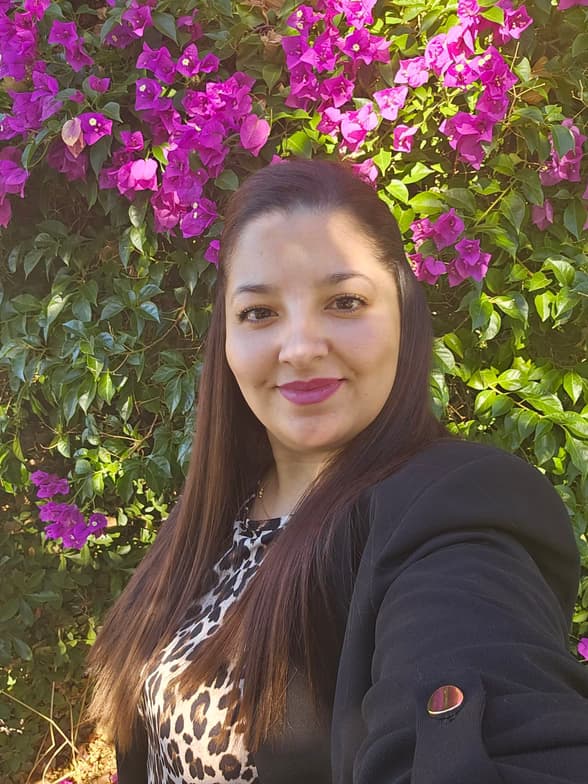 Profile photo of Sonia, French tutor at Wiingy