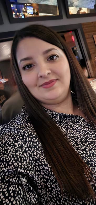 Profile photo of Sonia, French tutor at Wiingy