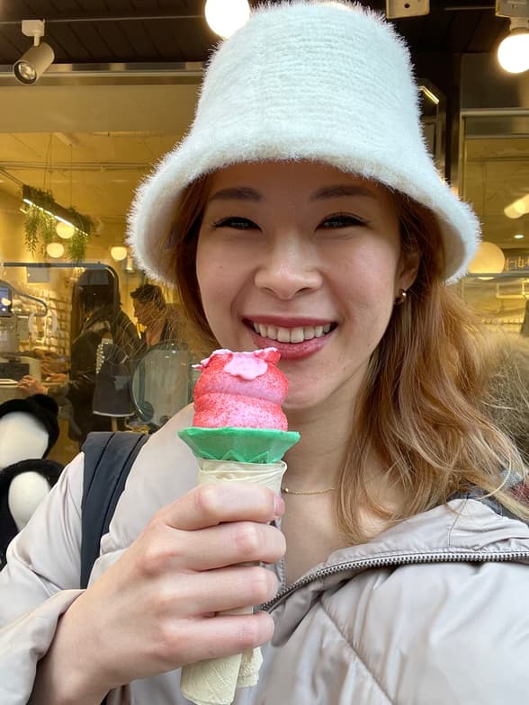 Profile photo of June, Violin tutor at Wiingy