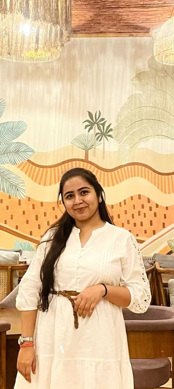 Profile photo of Sakshi, Science tutor at Wiingy