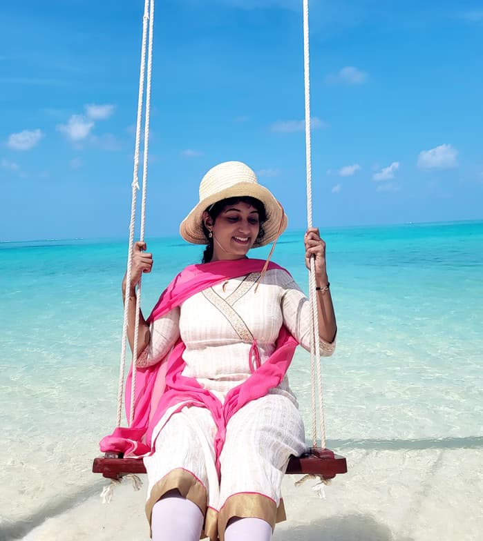 Travel snapshot of Swetha during a trip