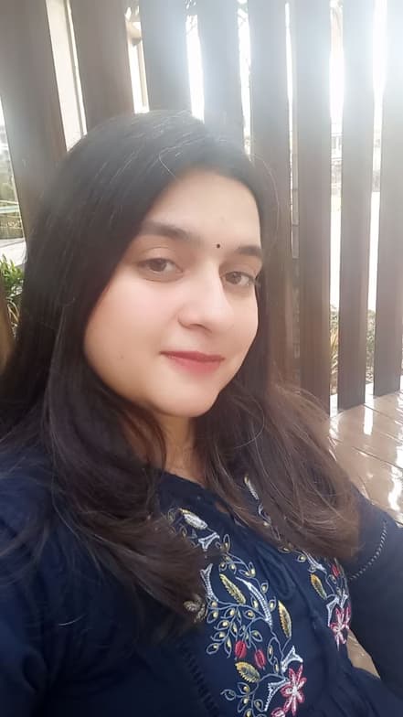 Profile photo of Sunensha, English tutor at Wiingy