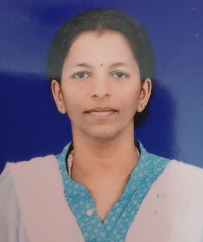 Profile photo of Ramya, Mathematics tutor at Wiingy