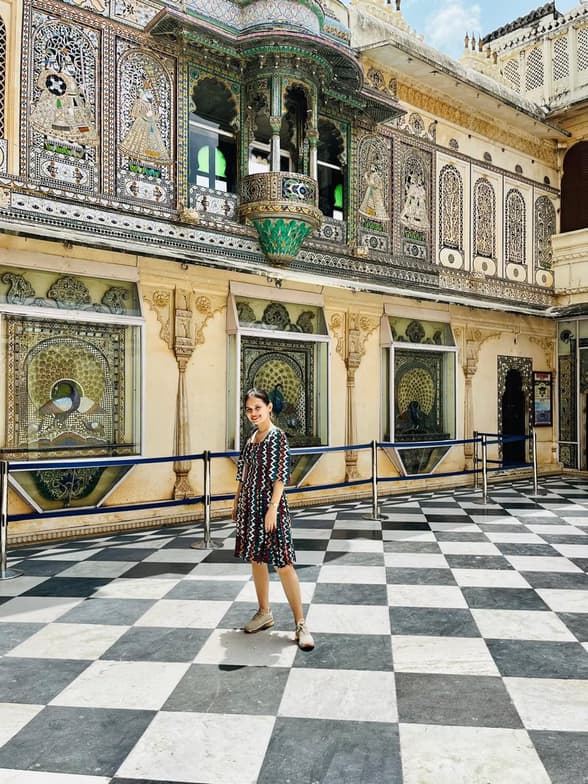 Travel snapshot of Yogeshwari during a trip