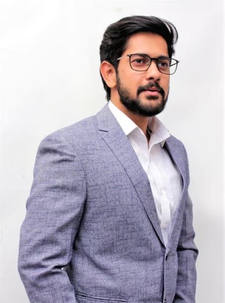 Profile photo of saadain, Architecture tutor at Wiingy