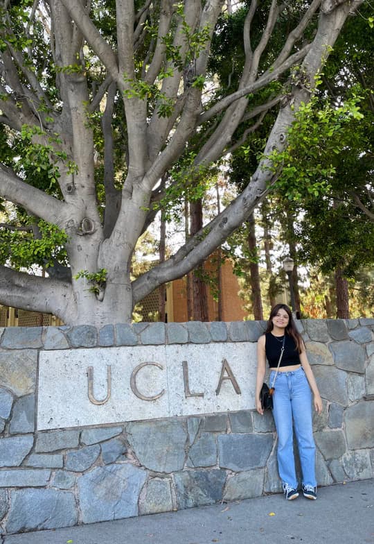 Profile photo of Palak , Economics tutor at Wiingy