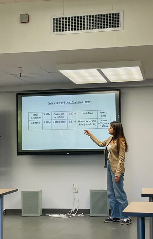 Profile photo of Palak , Economics tutor at Wiingy