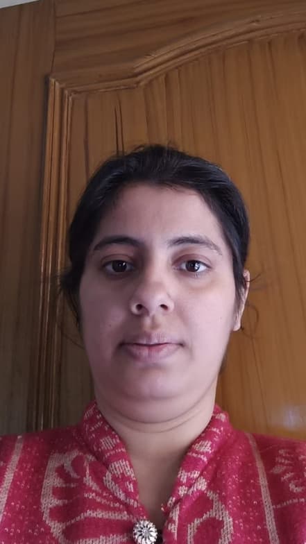Profile photo of Neha, Mathematics tutor at Wiingy