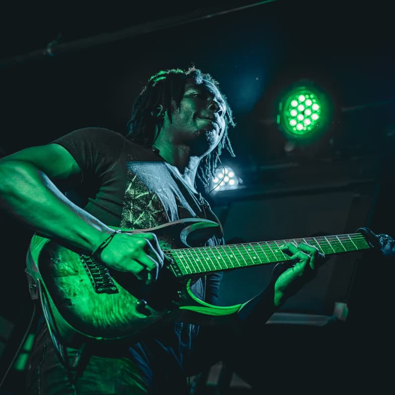 Profile photo of Sean , Guitar tutor at Wiingy