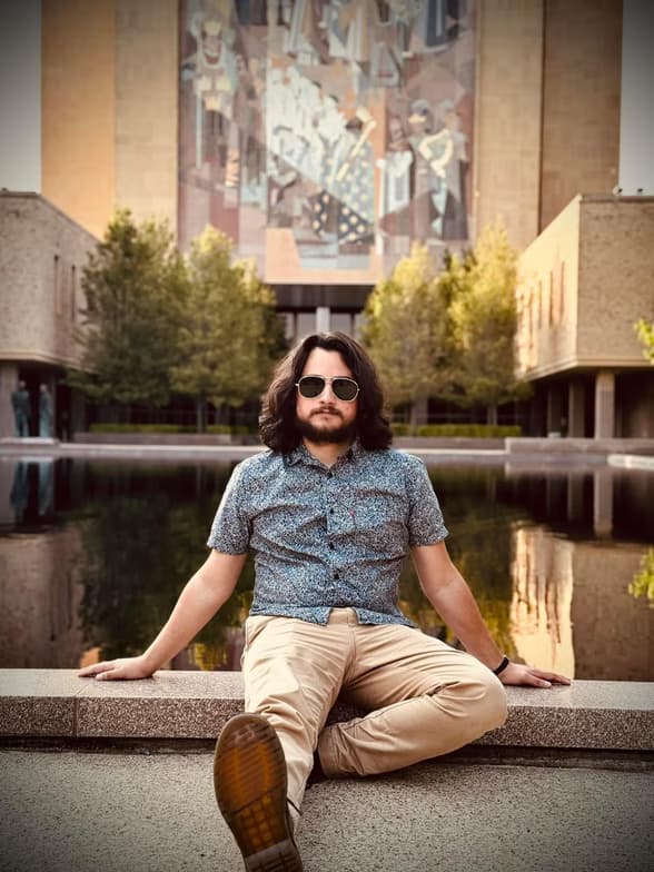 Profile photo of Emilio, Singing tutor at Wiingy