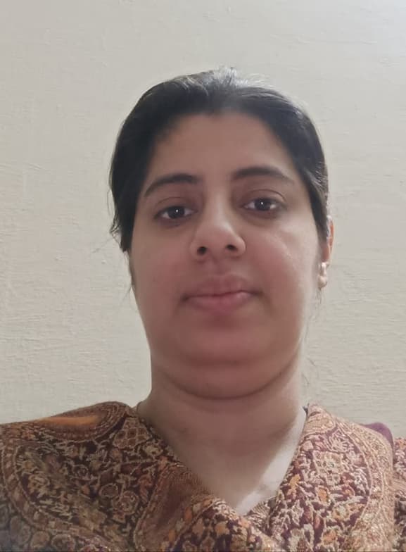 Profile photo of Neha, Mathematics tutor at Wiingy