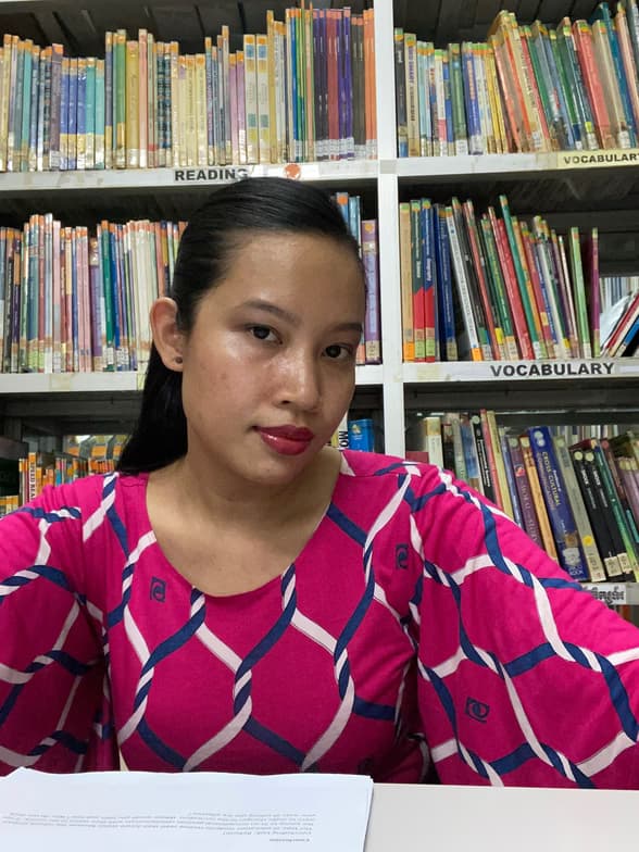 Profile photo of Meyly, English tutor at Wiingy