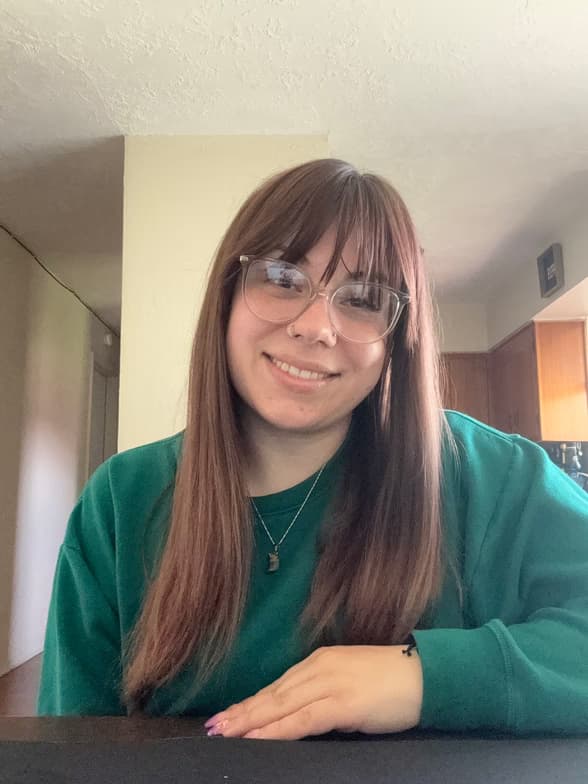 Profile photo of Michaela, English tutor at Wiingy