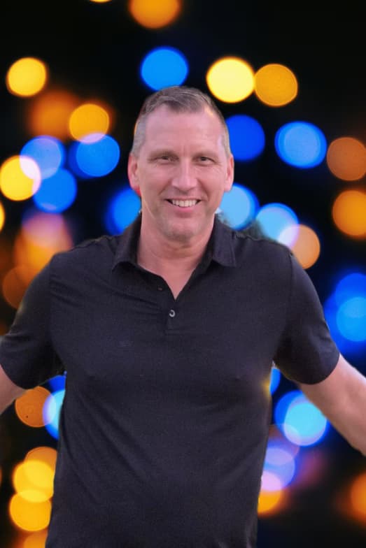 Profile photo of Austin , Economics tutor at Wiingy