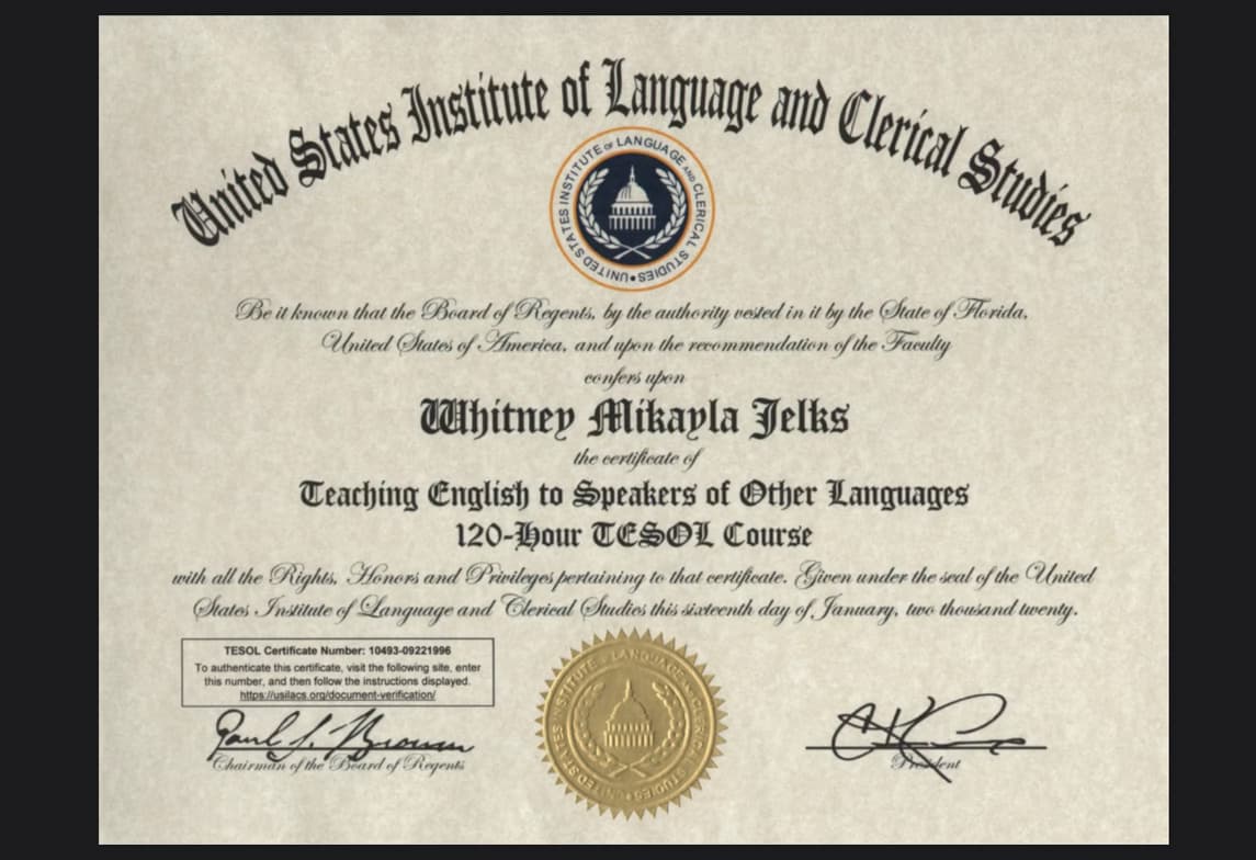 Profile photo of Whitney , English tutor at Wiingy