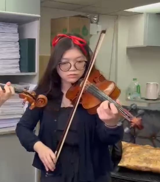 Profile photo of Hei Yee, Piano tutor at Wiingy