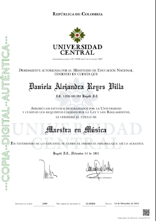 Verified degree or teaching certification of Daniela