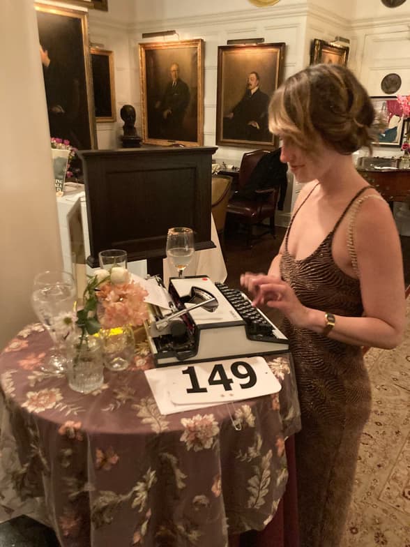 Profile photo of Chelsea , English tutor at Wiingy