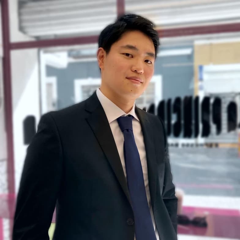 Profile photo of Ron, Data Science tutor at Wiingy