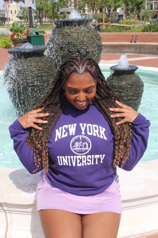 Profile photo of Carrington, Singing tutor at Wiingy