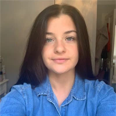 Profile photo of Addison , English tutor at Wiingy