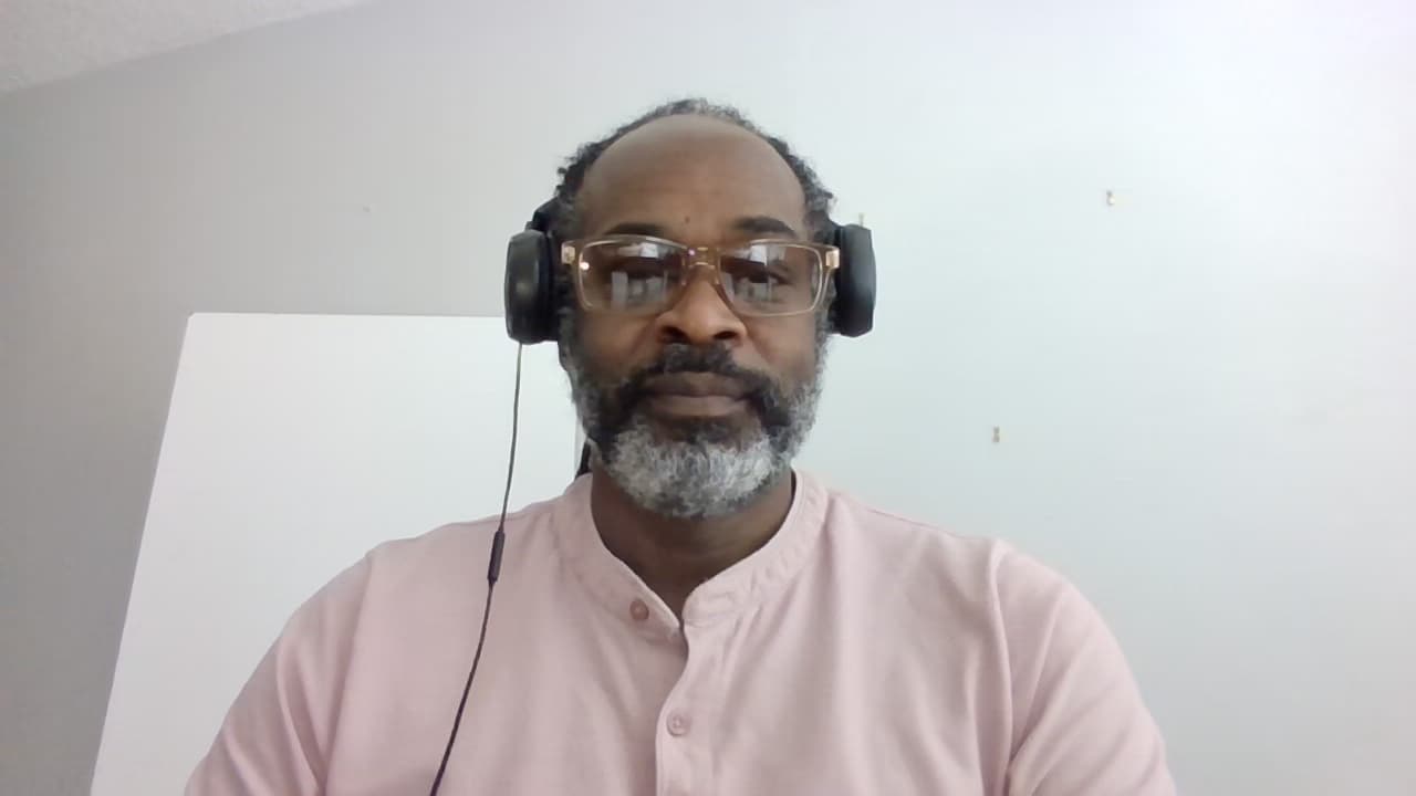 Profile photo of Alexander, English tutor at Wiingy