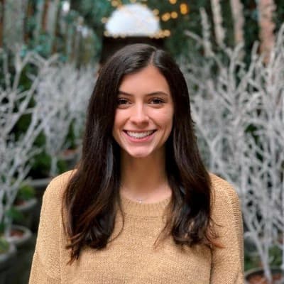 Profile photo of Damaris, Mathematics tutor at Wiingy