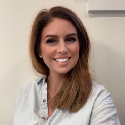 Profile photo of Aurora , AP tutor at Wiingy