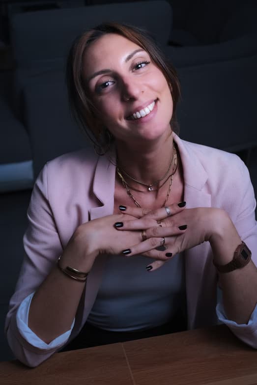 Profile photo of Shiraz, French tutor at Wiingy