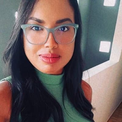 Profile photo of Callista , English tutor at Wiingy