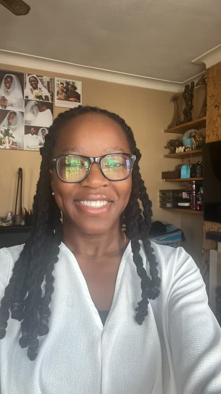 Profile photo of Chipaka, Piano tutor at Wiingy