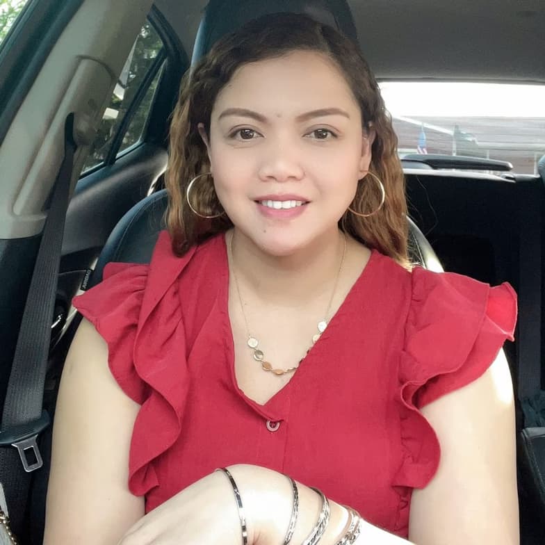 Profile photo of Cleo, AP tutor at Wiingy