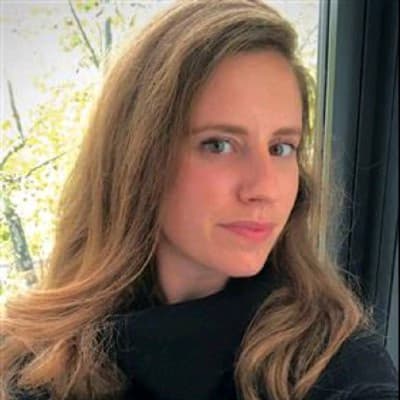 Profile photo of Eliza , Science tutor at Wiingy