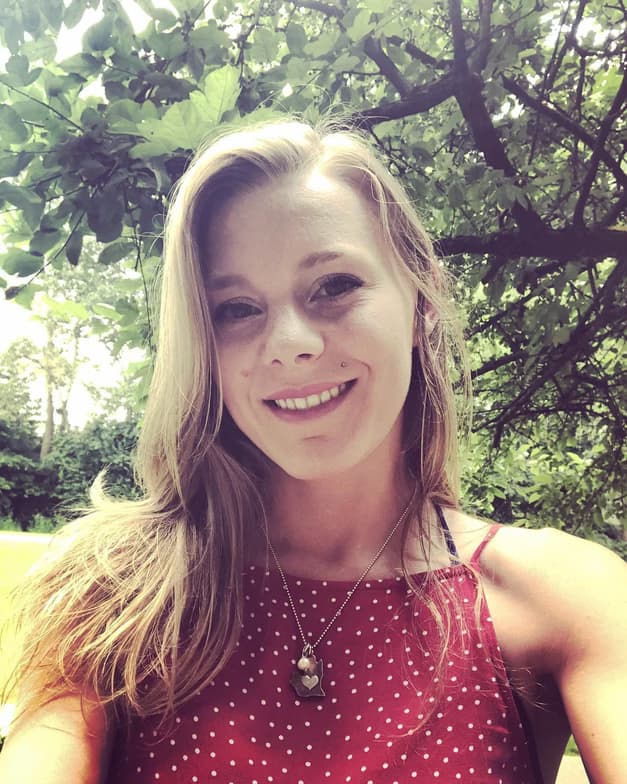 Profile photo of Emily, ESL tutor at Wiingy