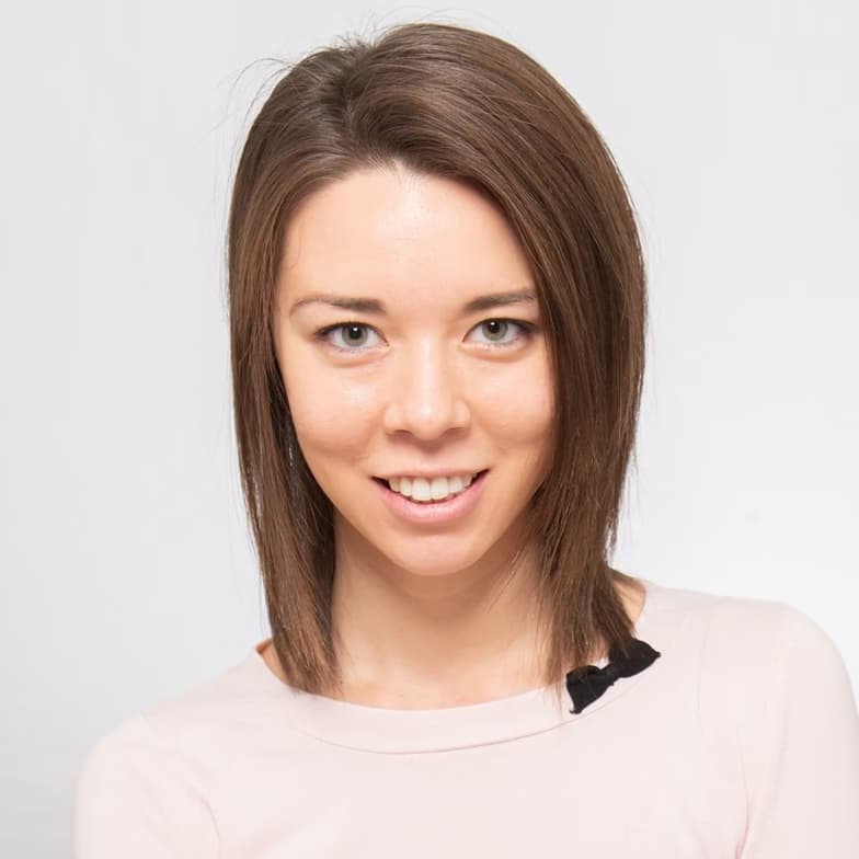 Profile photo of Chelsea, English tutor at Wiingy