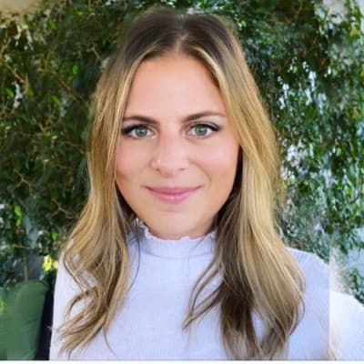 Profile photo of Evelyn, Mathematics tutor at Wiingy