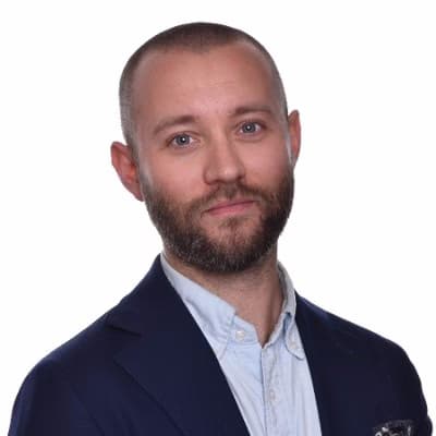 Profile photo of Ewan, English tutor at Wiingy