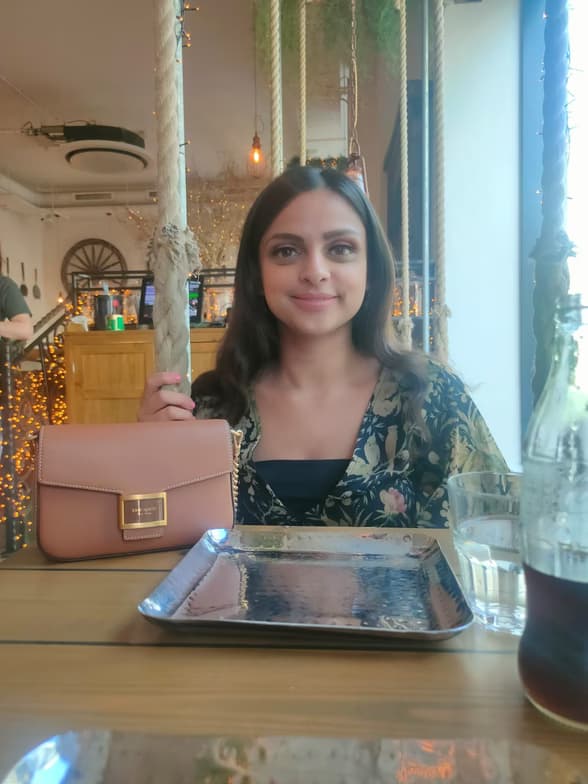 Profile photo of Farhana, English tutor at Wiingy