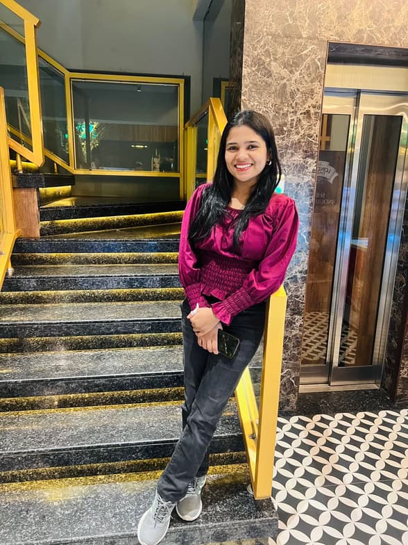 Profile photo of Febina, Physics tutor at Wiingy