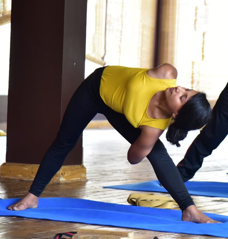 Profile photo of Simran, Yoga tutor at Wiingy