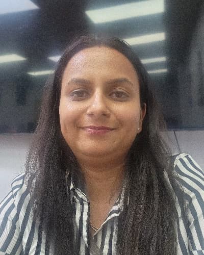 Profile photo of Nitika , Economics tutor at Wiingy