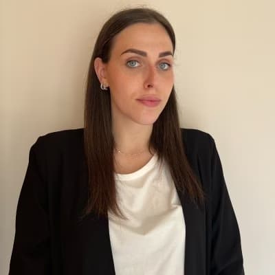 Profile photo of Harper, English tutor at Wiingy