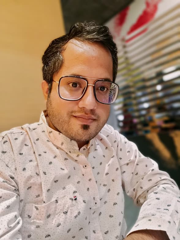 Profile photo of Hitesh, Mathematics tutor at Wiingy