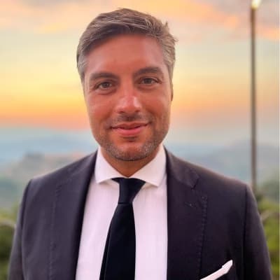 Profile photo of Hunter, AP tutor at Wiingy