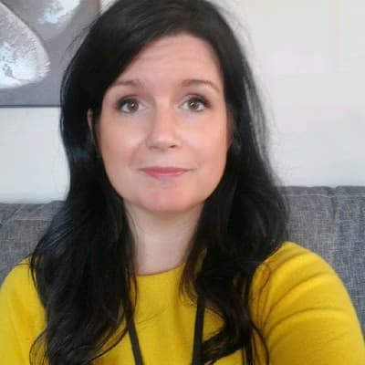 Profile photo of Isla, English tutor at Wiingy