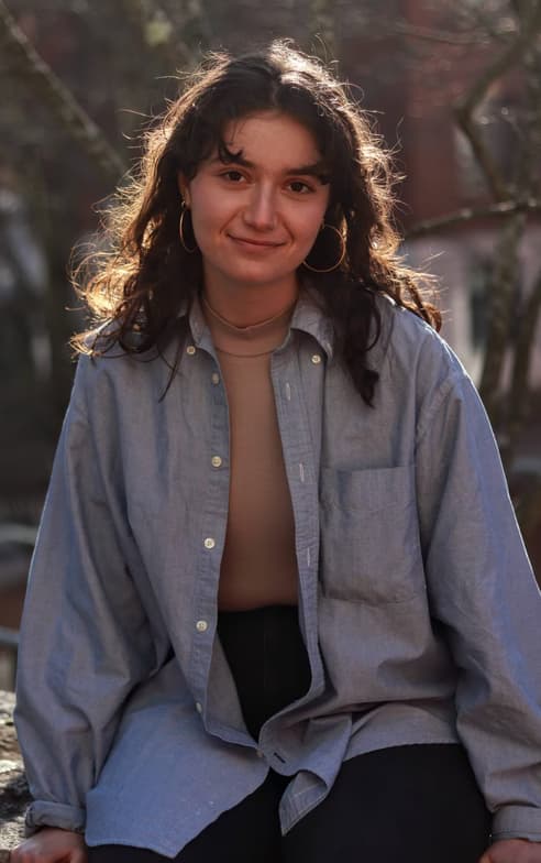 Profile photo of Jessica, English tutor at Wiingy