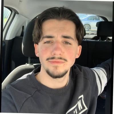 Profile photo of Lennox, Data Science tutor at Wiingy