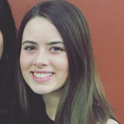 Profile photo of Oriana, AP tutor at Wiingy