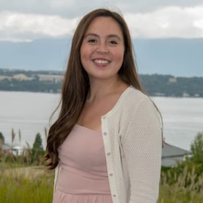 Profile photo of Liora , Mathematics tutor at Wiingy