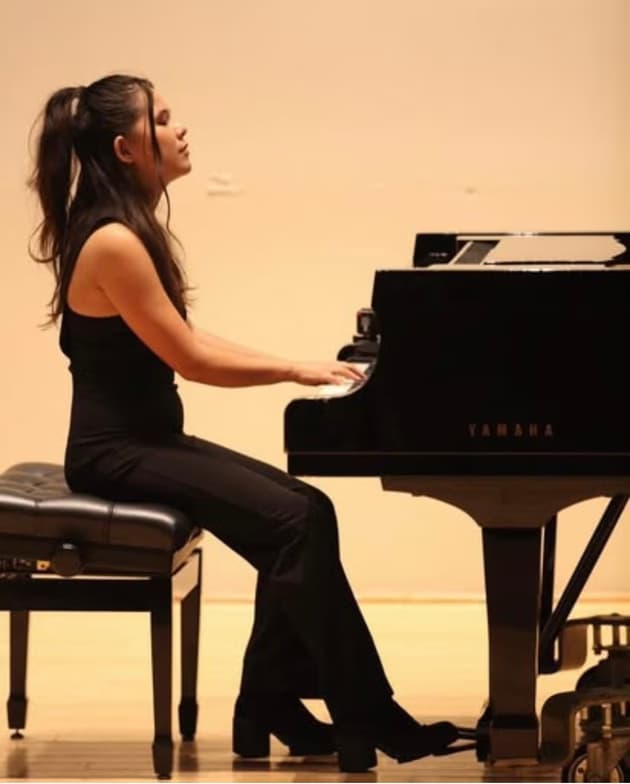 Profile photo of Katie, Piano tutor at Wiingy